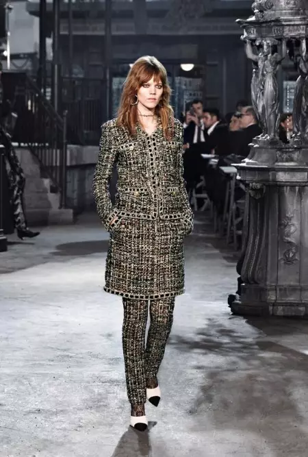 Chanel Channels Cinema Clássico para Pré-Outono 2016