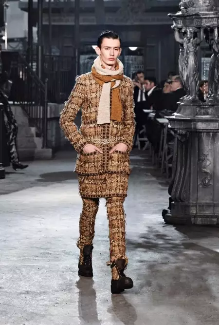 Chanel Channels Classic Cinema for Pre-Fall 2016