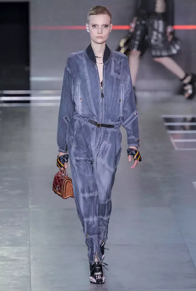 Louis Vuitton Rebbiegħa 2016 | Il-Ġimgħa tal-Moda ta’ Pariġi