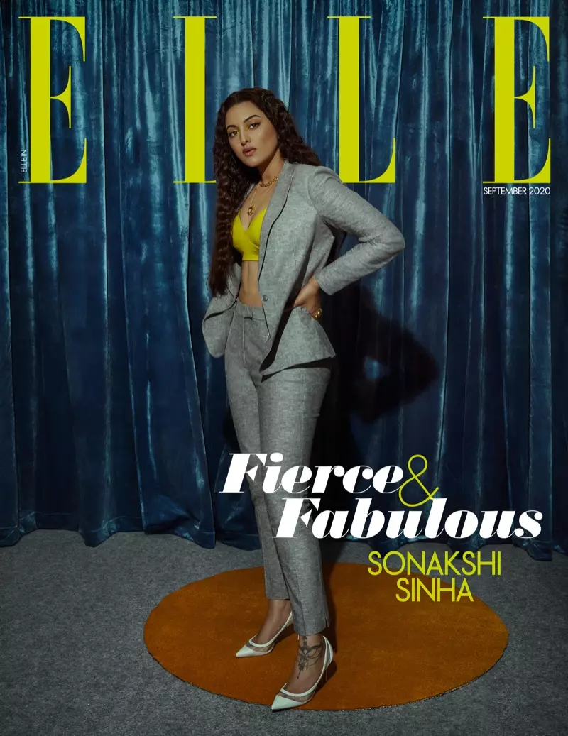 Sonakshi Sinha uz ELLE Indijas 2020. gada septembra vāka.