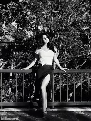 Lana Del Rey Goes Poolside for Billboard Cover Story