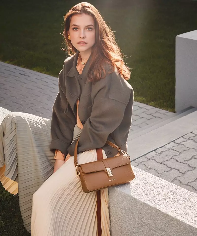 Lancaster sceglie Barbara Palvin per guidare la sua campagna autunno inverno 2021.