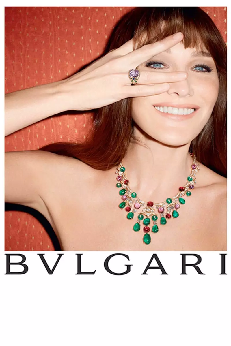 Carla Bruni 回歸 Terry Richardson 的 Bulgari 'Diva' 活動模特