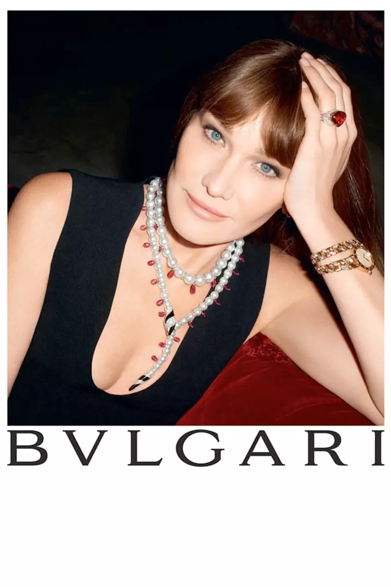 Carla Bruni revine la modeling pentru campania „Diva” Bulgari de Terry Richardson