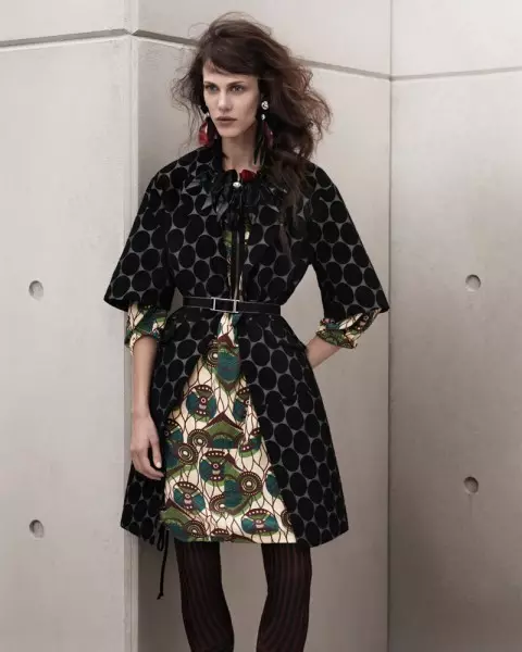 Aymeline Valade rau Marni x H&M Caij Nplooj Ntoos Hlav 2012 Lookbook