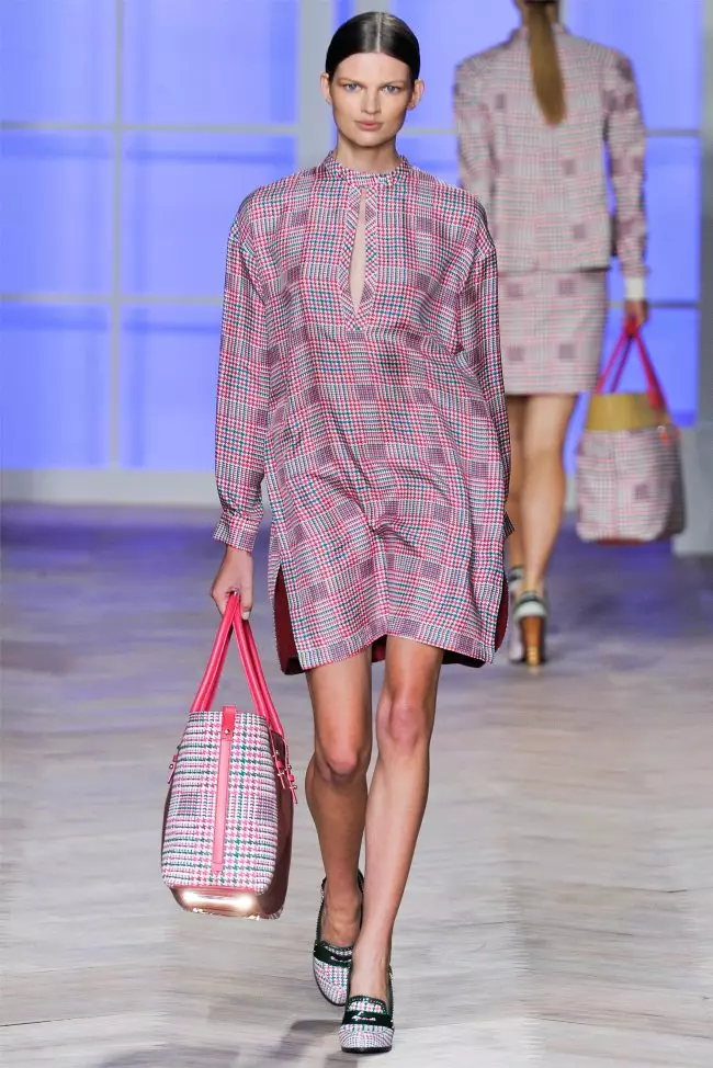 Tommy Hilfiger Spring 2012 | Iviki Lemfashini laseNew York