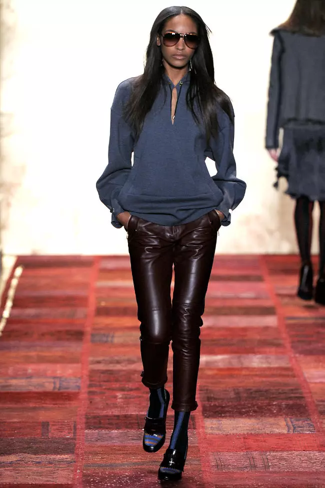 Tommy Hilfiger Fall 2011 | نيۇ-يورك مودا كىيىم ھەپتىلىكى