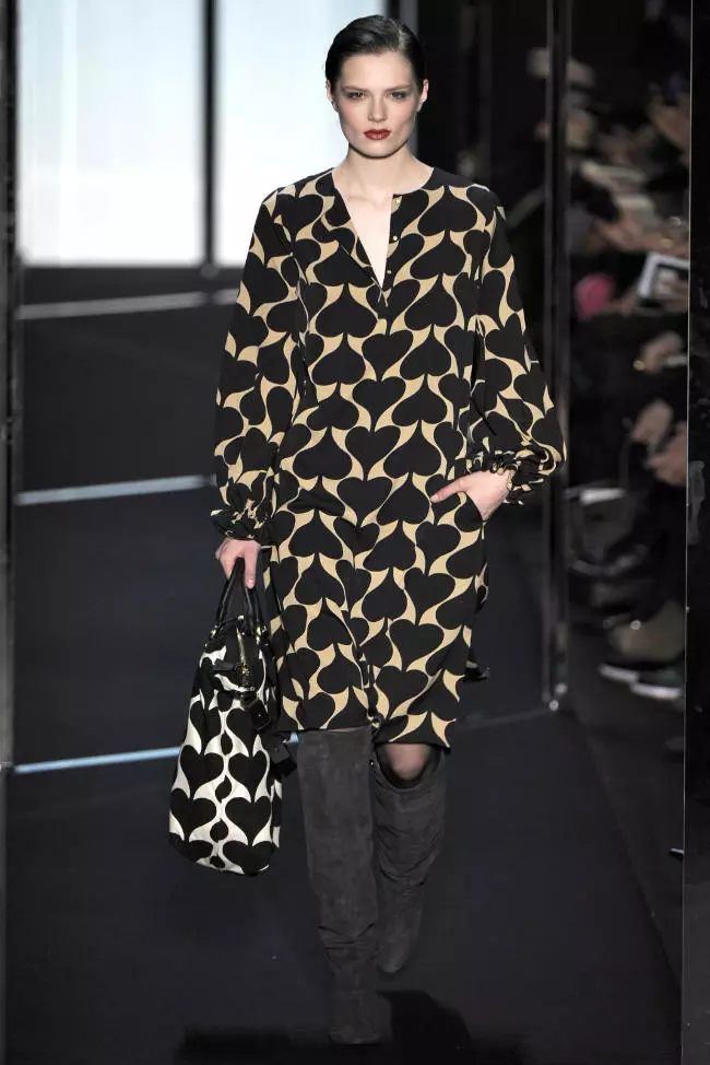 Diane von Furstenberg Fall 2011 | နယူးယောက်ဖက်ရှင်ရက်သတ္တပတ်