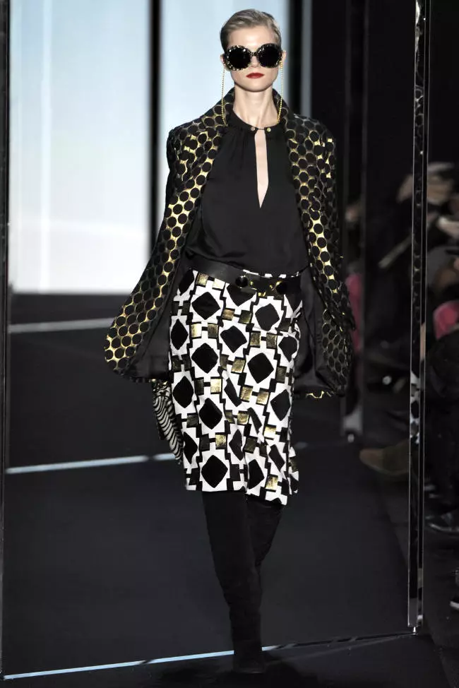 Diane von Furstenberg ฤดูใบไม้ร่วง 2011 | นิวยอร์กแฟชั่นวีค