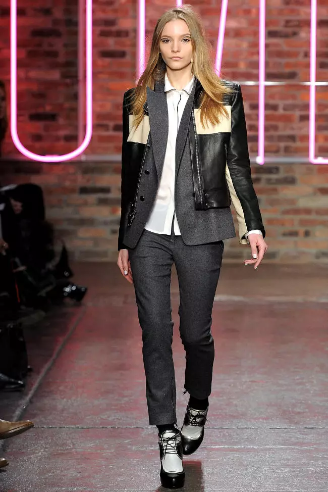 DKNY Fall 2011 | New York Fashion Week