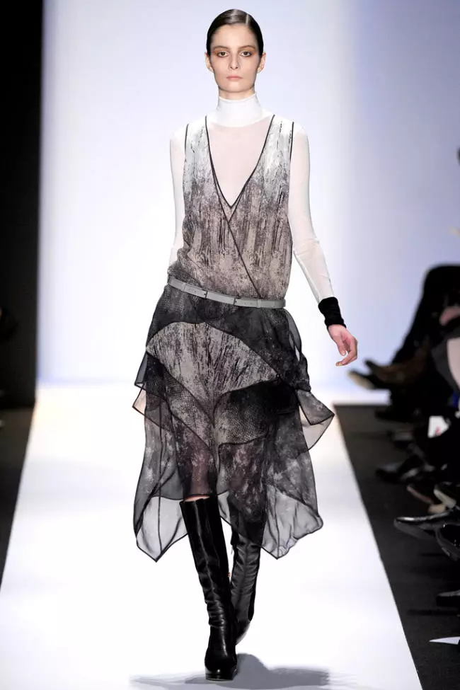 BCBG Max Azria Fall 2011 | | ନ୍ୟୁୟର୍କ ଫ୍ୟାଶନ ସପ୍ତାହ |