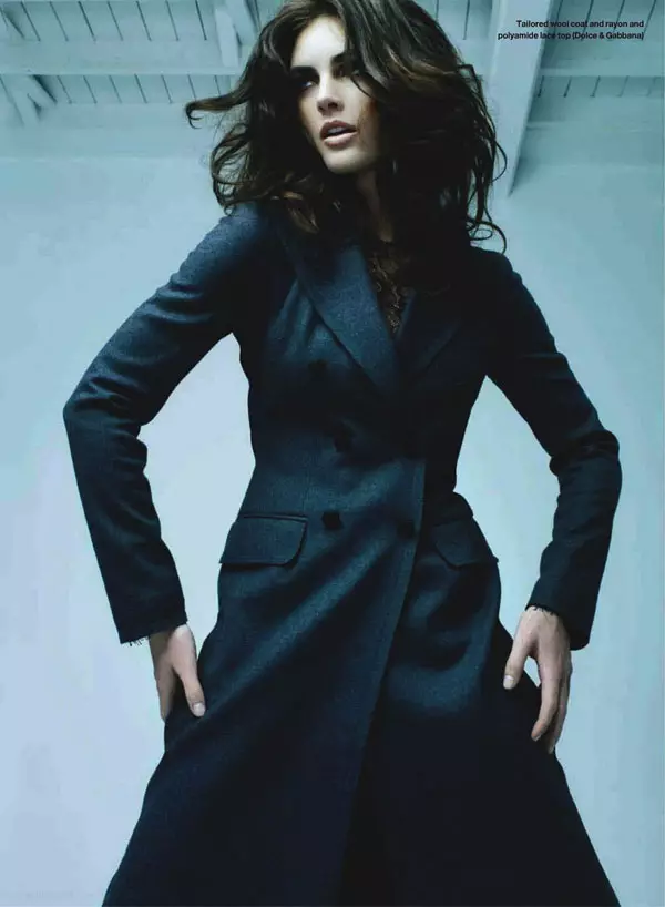 Hilary Rhoda vir Elle Canada Oktober 2010 deur Leda & St. Jacques