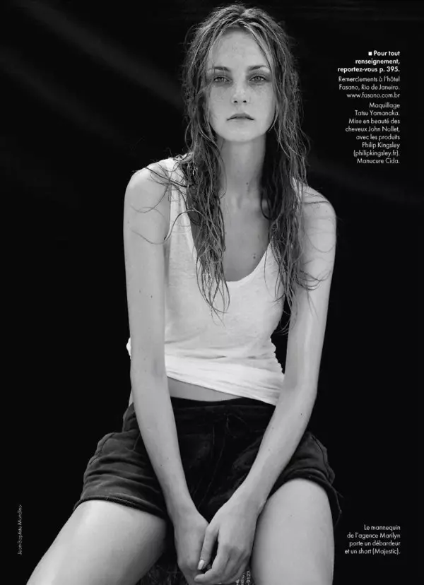 Caroline Trentini pou Elle France Mas 2011 pa Jean-Baptiste Mondino