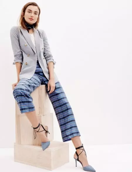 Talia Lomiga o le Summer ma le J. Crew's June Style Guide