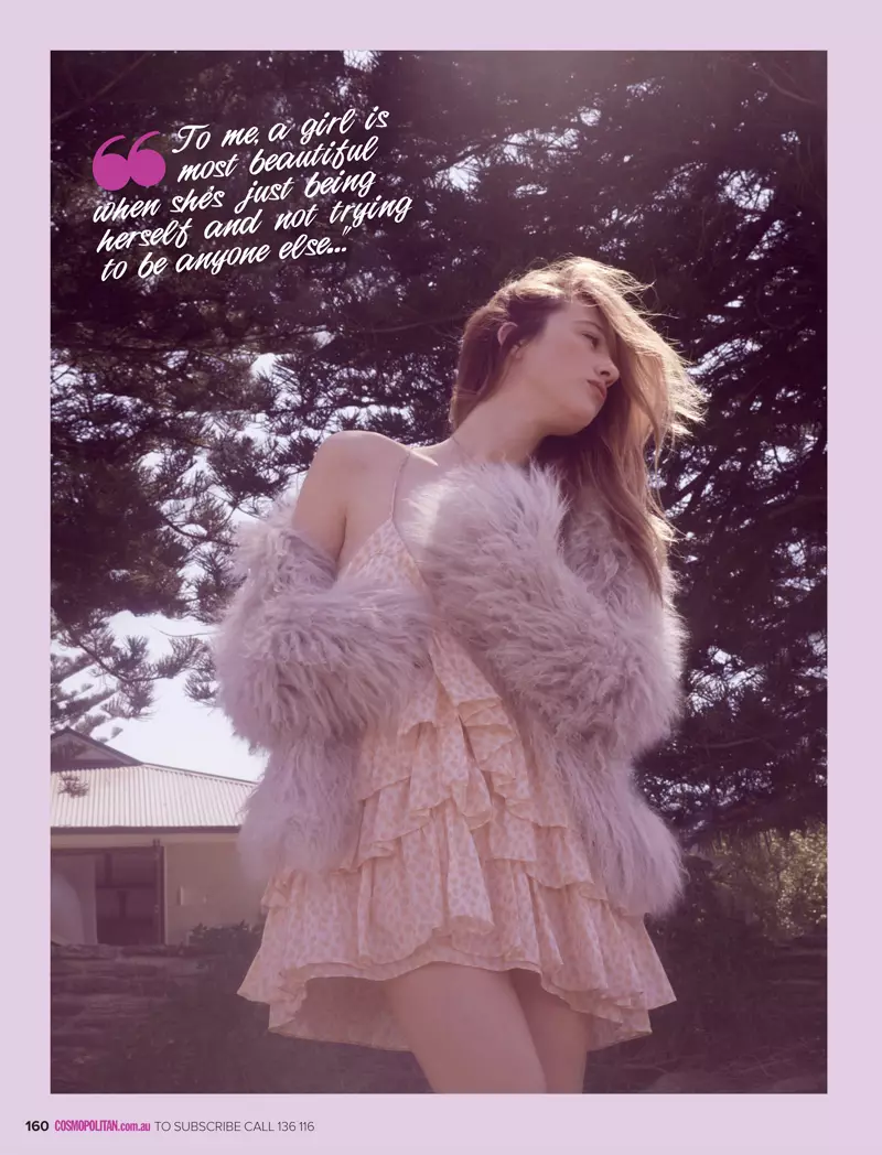 Sophie Lowe waxay ku riyoonaysaa Pastel ee Cosmopolitan Australia Arrinka Maarso