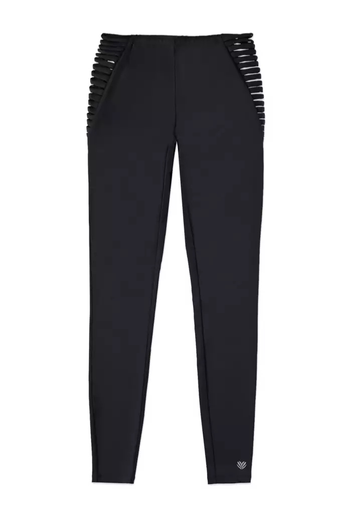 Forever 21 Active Leggings mit Leiterausschnitt