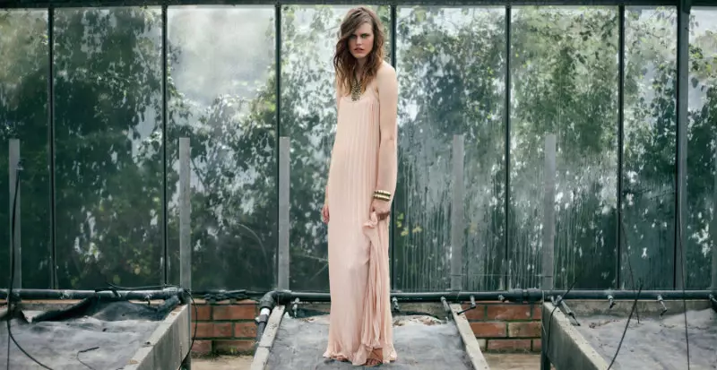 Bershka's August 2012 Lookbook is Casually Romantic