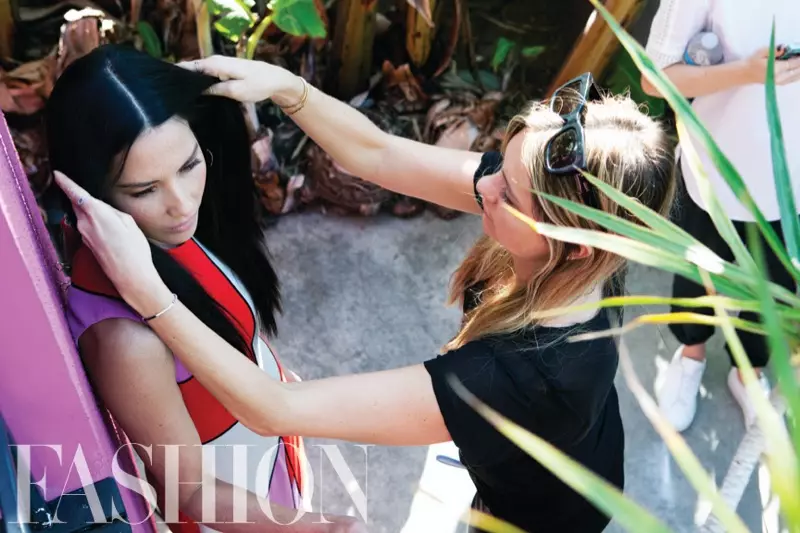 Olivia Munn 在时尚杂志封面拍摄的幕后