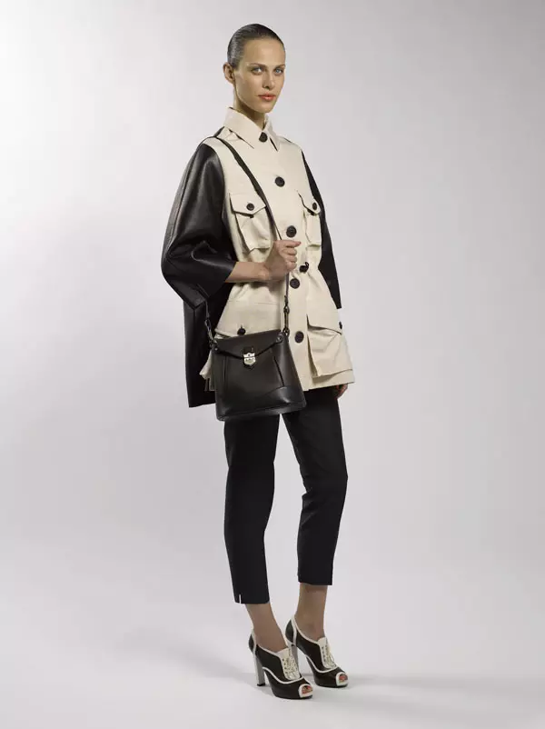 Bally Resort 2012 цуглуулга