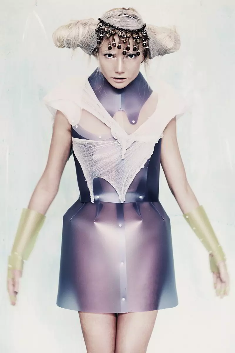 Clara Paget dening Damon Baker ing Precipitation | Majalah Sheer #1