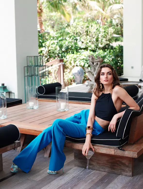 Andreea Diaconu estas Miami Beauty in Vogue Brazil aŭgusto 2012 de Eric Guillemain