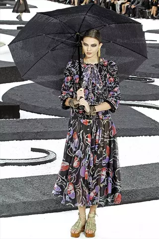 Chanel вясна 2011 | Тыдзень моды ў Парыжы