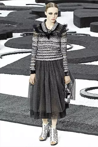 Chanel kevät 2011 | Pariisin muotiviikko