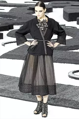 Chanel Գարուն 2011 | Փարիզի նորաձևության շաբաթ