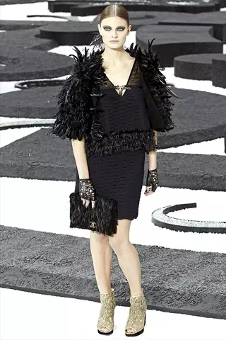 Chanel Άνοιξη 2011 | Εβδομάδα Μόδας στο Παρίσι