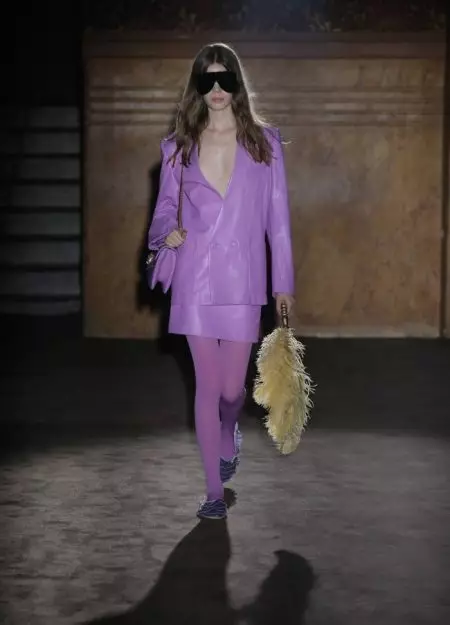 Gucci 为 2019 年春季系列带来流苏和闪光