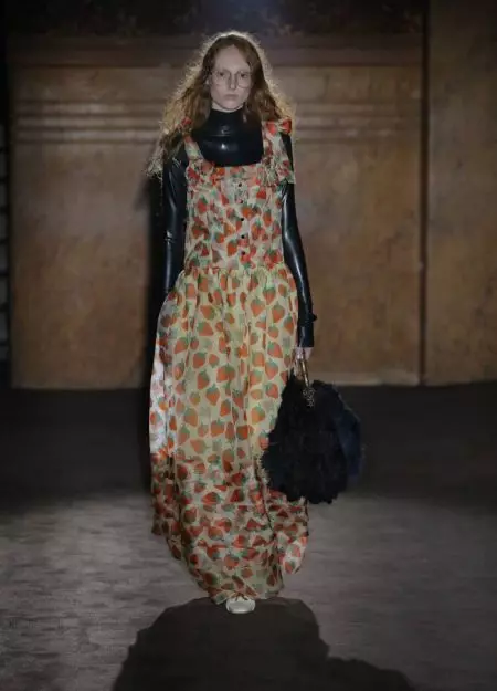 Gucci 2019-yil bahorgi kollektsiyasiga Fringe va Sparkle olib keladi