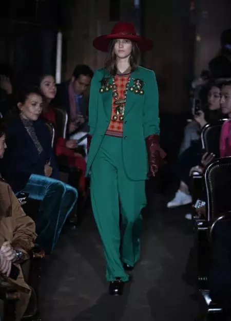 Gucci 2019 වසන්ත එකතුවට Fringe & Sparkle ගෙන එයි