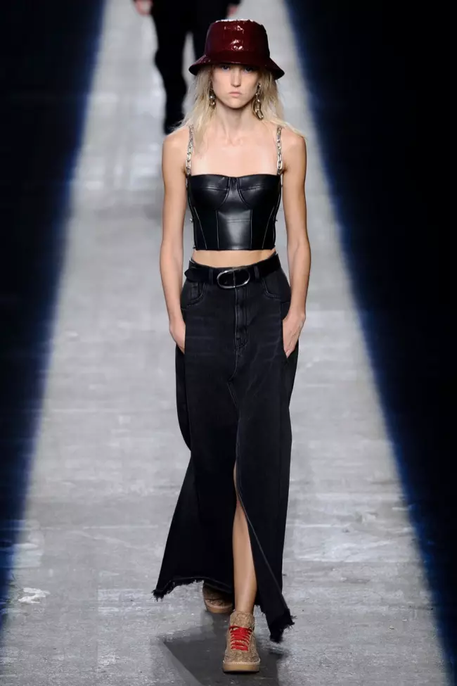 Alexander Wang Spring 2016 | နယူးယောက်ဖက်ရှင်ရက်သတ္တပတ်