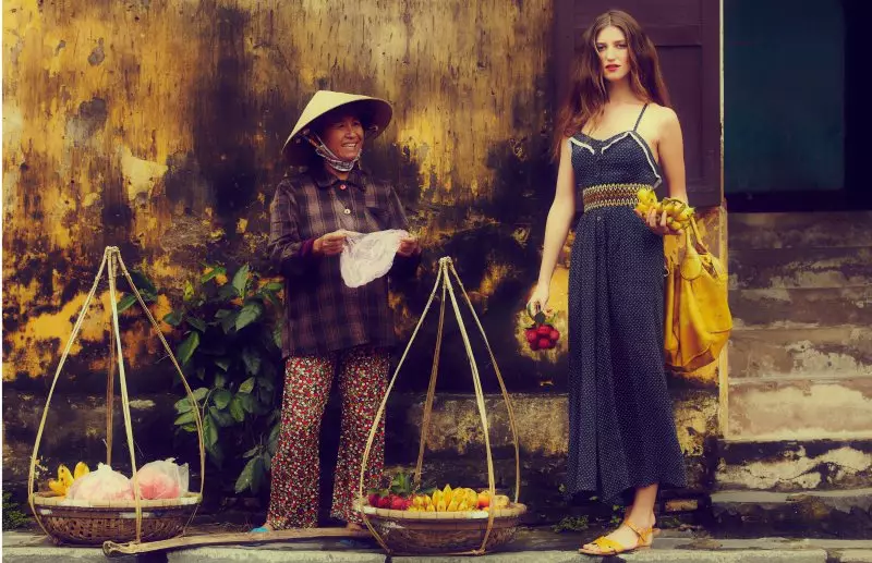 Martha Hunt & Michele Ouellet for Free People March Catalog ដោយ Joshua Allen & Thomas Northcut