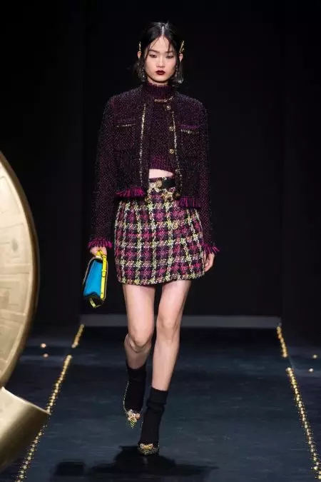 Versace offre vibrazioni grunge per l'autunno 2019