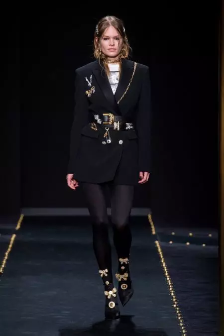 Versace lewer Grunge Vibes vir herfs 2019