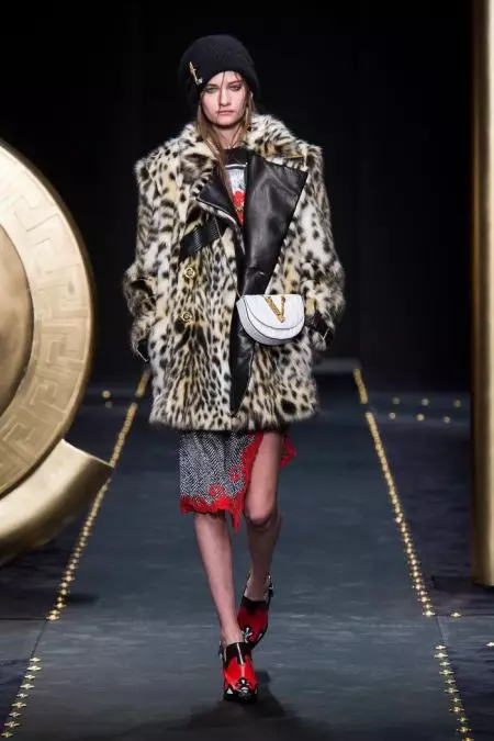 Versace ofereix Grunge Vibes per a la tardor del 2019