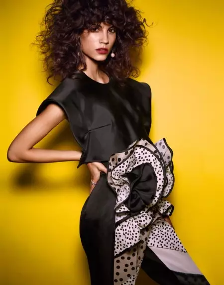 Antonina Petkovic Models Spring Mencari Vogue Mexico oleh Hunter & Gatti