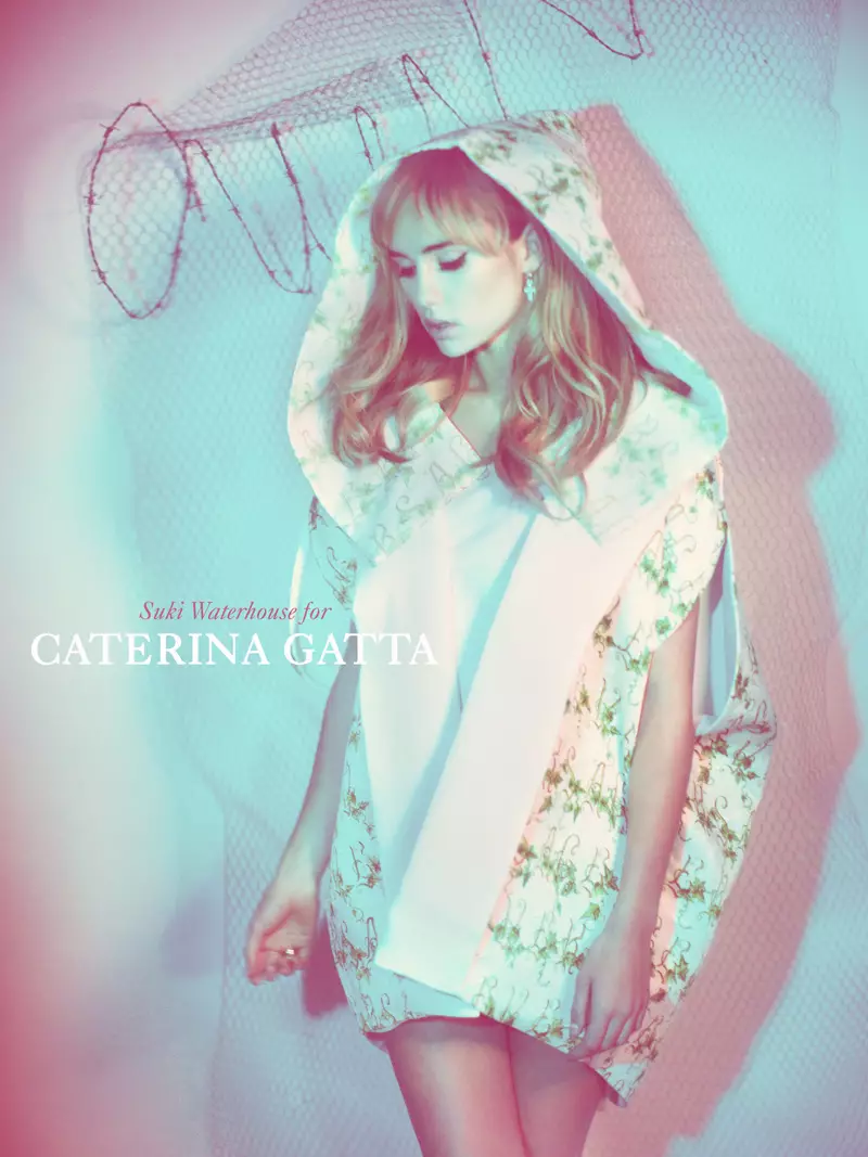 Suki Waterhouse elcsábít Caterina Gatta 2013-as tavaszi kampányában, Paolo Santambrogio