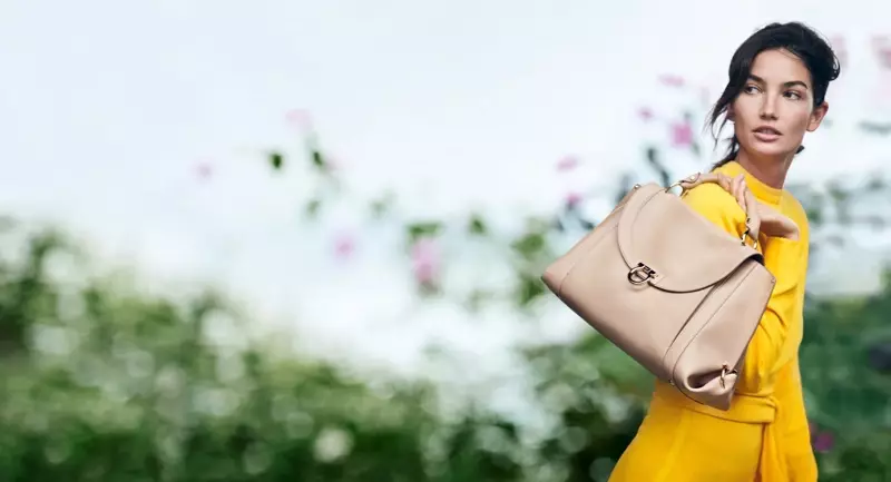Lily Aldridge występuje w kampanii Salvatore Ferragamo wiosna-lato 2017