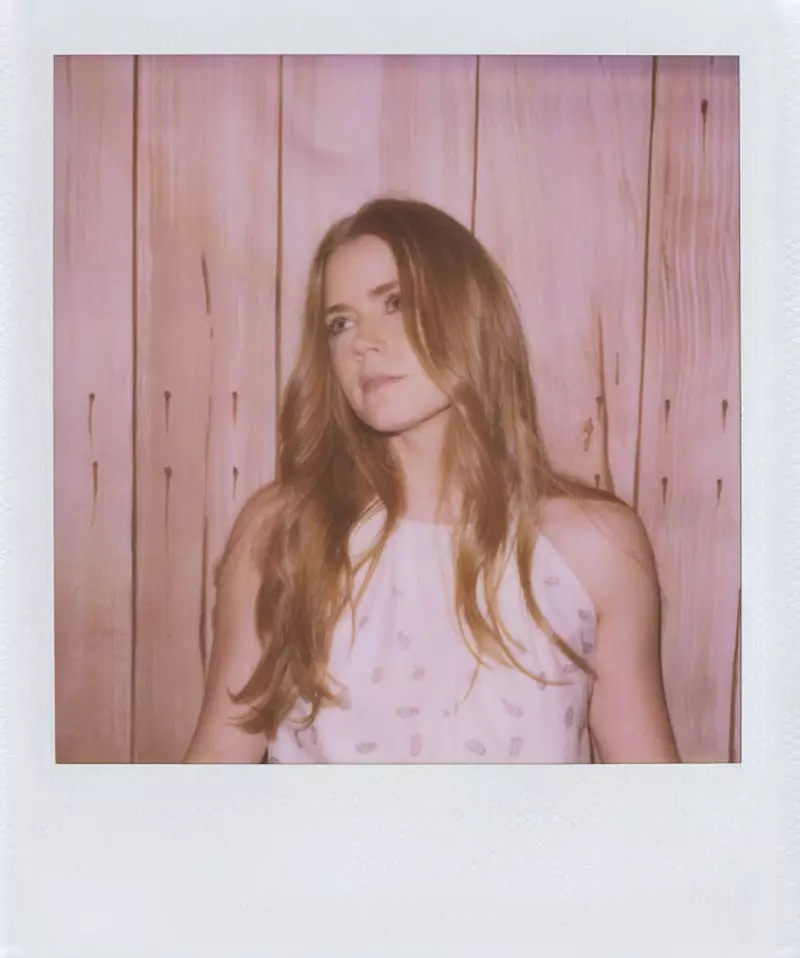 Amy Adams Models Band of Outsiders' Fall 2012 mkpokọta