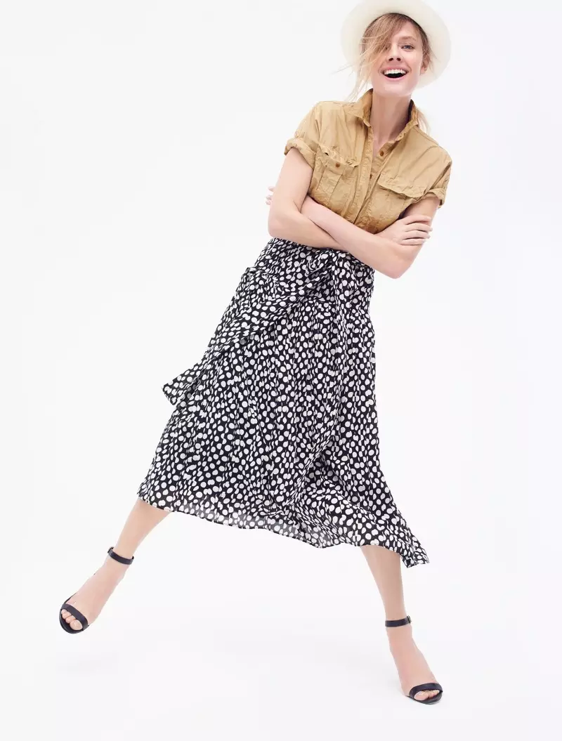 J. Crew Garment-Dyed Utility Popover, Silk Skirt sa Ratti Polka Dot, Panama Hat at High-Heel Ankle-Strap Sandals