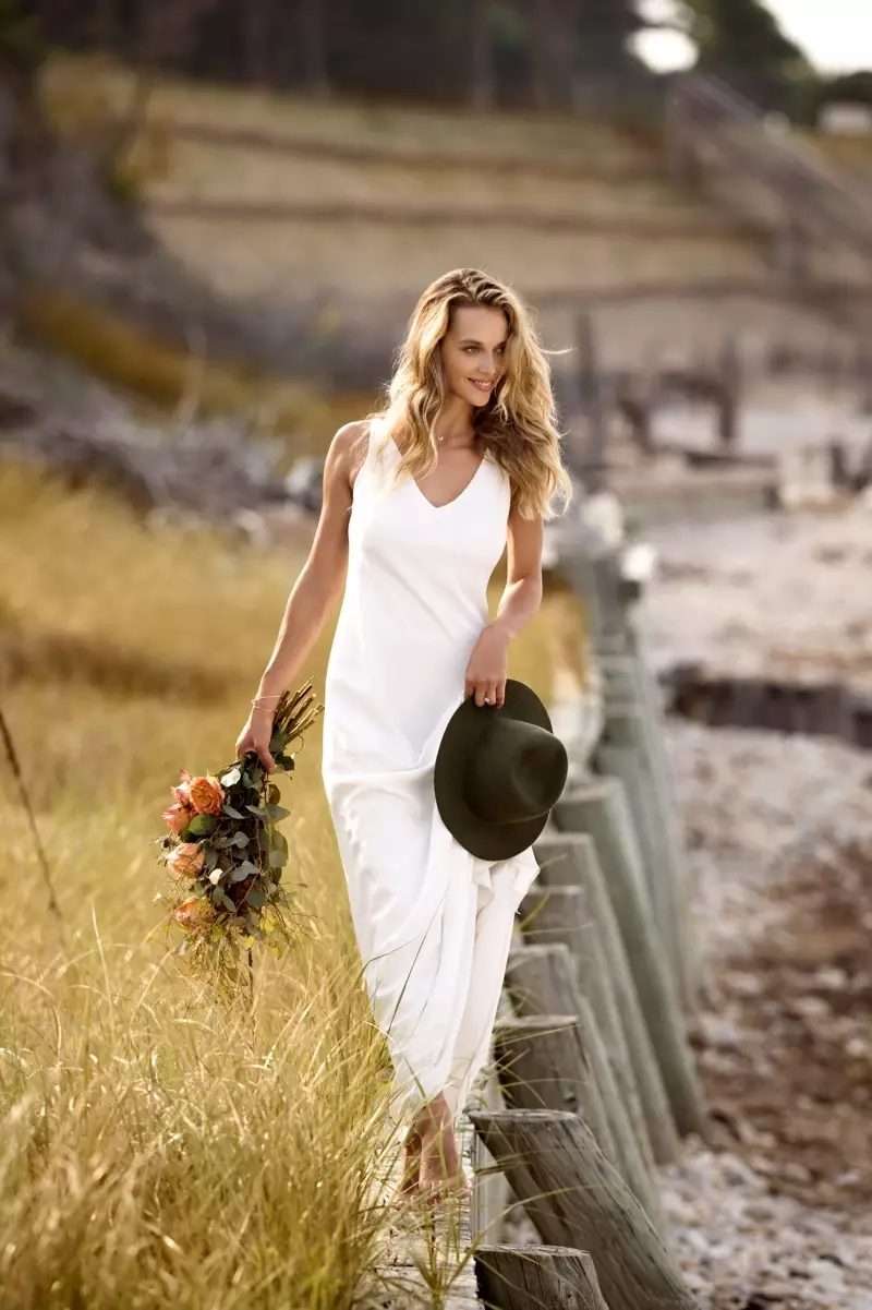 Hannah-Ferguson-Brides-Magazine-Oktober-2015-Forside-Photoshoot06