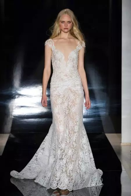 Reem Acra Bridal Wiosna 2017: Romantyczny dramat