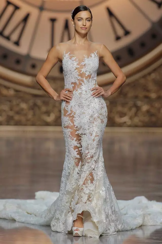 Irina Shayk rin ni Atelier Pronovias 2016 Bridal show