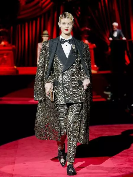 Dolce & Gabbana Ngagungkeun 'Eleganza' kanggo Musim Gugur 2019