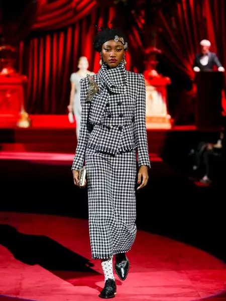 Dolce & Gabbana ngrayakake 'Eleganza' ing musim gugur 2019