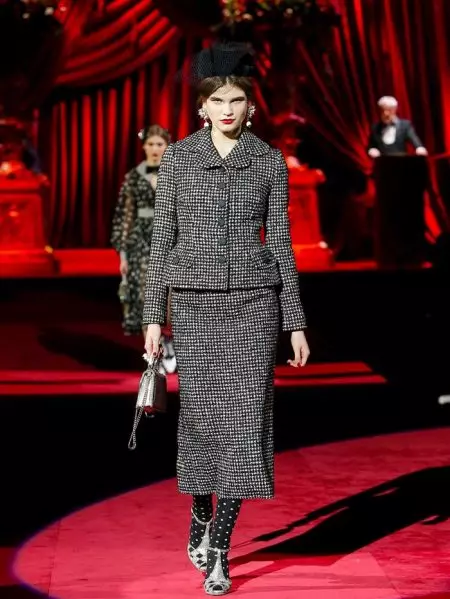 Gisaulog sa Dolce & Gabbana ang 'Eleganza' para sa Fall 2019