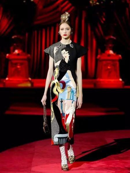 Dolce & Gabbana ngrayakake 'Eleganza' ing musim gugur 2019