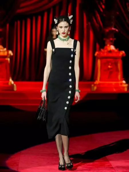 Dolce & Gabbana ฉลอง 'Eleganza' ในฤดูใบไม้ร่วงปี 2019